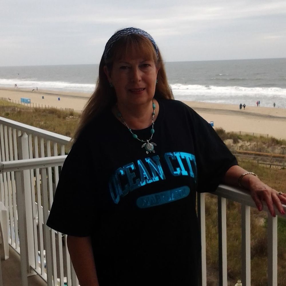 Meet your Posher, Denise